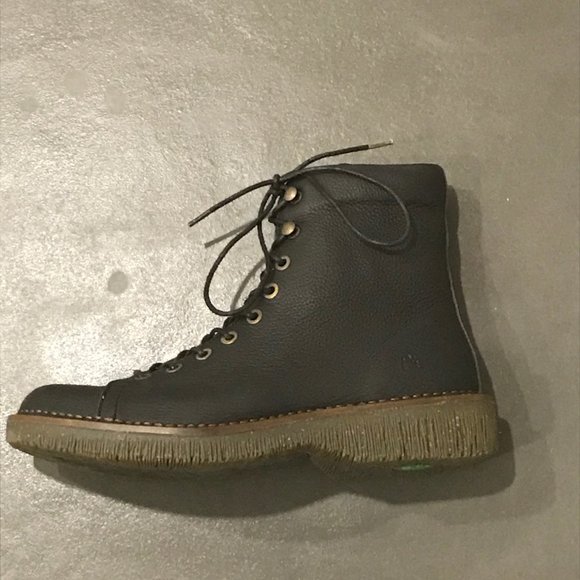 EL NATURALISTA LACED UP LEATHER BOOT - Picture 1 of 3